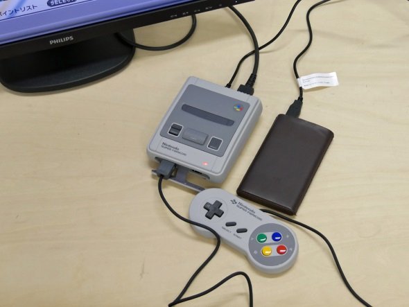 モバイルバッテリーで電源供給