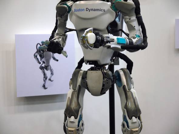 Atlas日本初展示