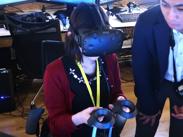 VR