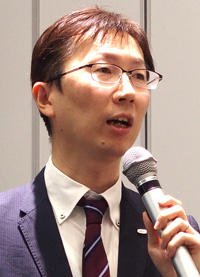 富士通