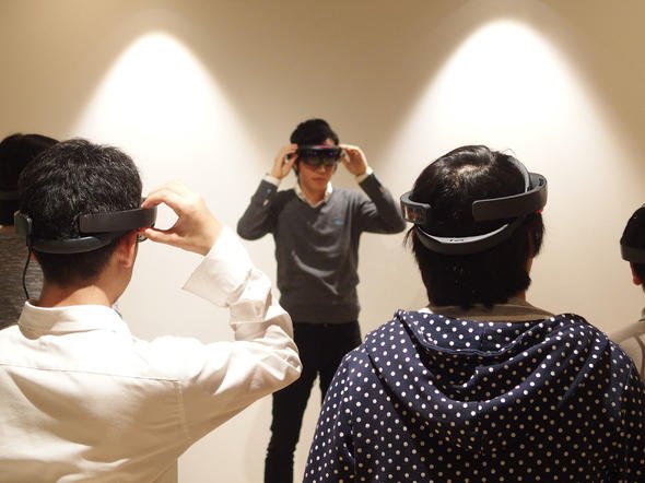 VR