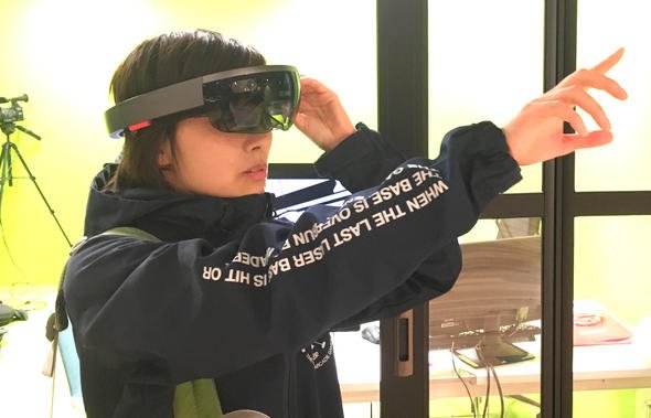 VR