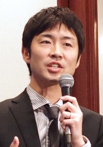 ブルー