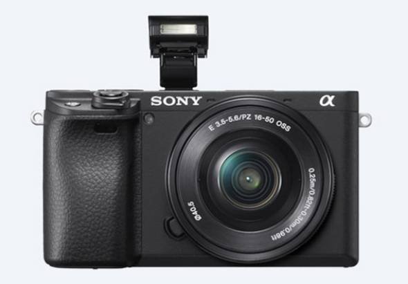 ソニー「α6400」