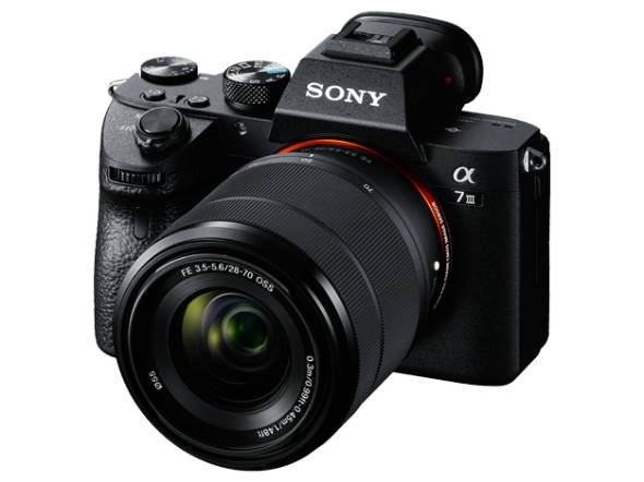 ソニー「α7 III」