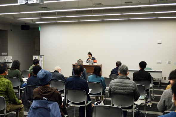 SFプロトタイピングの講演をする樋口恭介さん