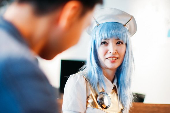 SFプロトタイピングの取材をするコスプレイヤーの秋の「」さん