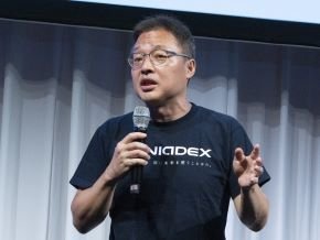 高橋氏