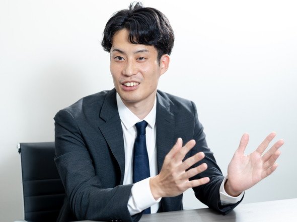 江口氏