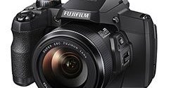 防じん防滴50倍ズーム「FinePix S1」など、富士フイルムより高倍率