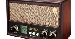 ウィズ、レトロ調で100曲収録したFM／AMラジオ付き唱歌プレイヤー