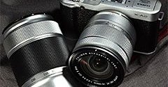 自撮りも風景も“寄り”の写真も――「FUJIFILM X-A2」ダブルズームキット