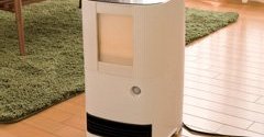 アイリスオーヤマ、人感センサー付きセラミックヒーター新モデル発表