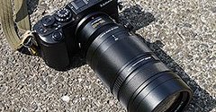手持ちで撮れる驚異的な超望遠ズーム――「LEICA DG VARIO-ELMAR 100