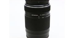望遠ズームレンズ「M.ZUIKO DIGITAL ED 75-300mm F4.8-6.7 II」が1位