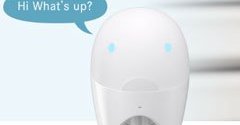 ラーニングからコーチングへ、カシオが新機軸の英会話学習機「Lesson