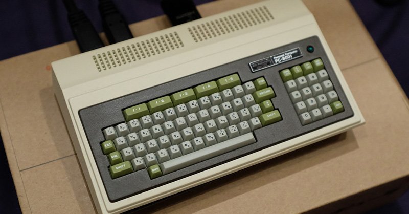 NEC PC、「PC-8001」ミニを発表 40周年を記念した「LAVIE Pro Mobile