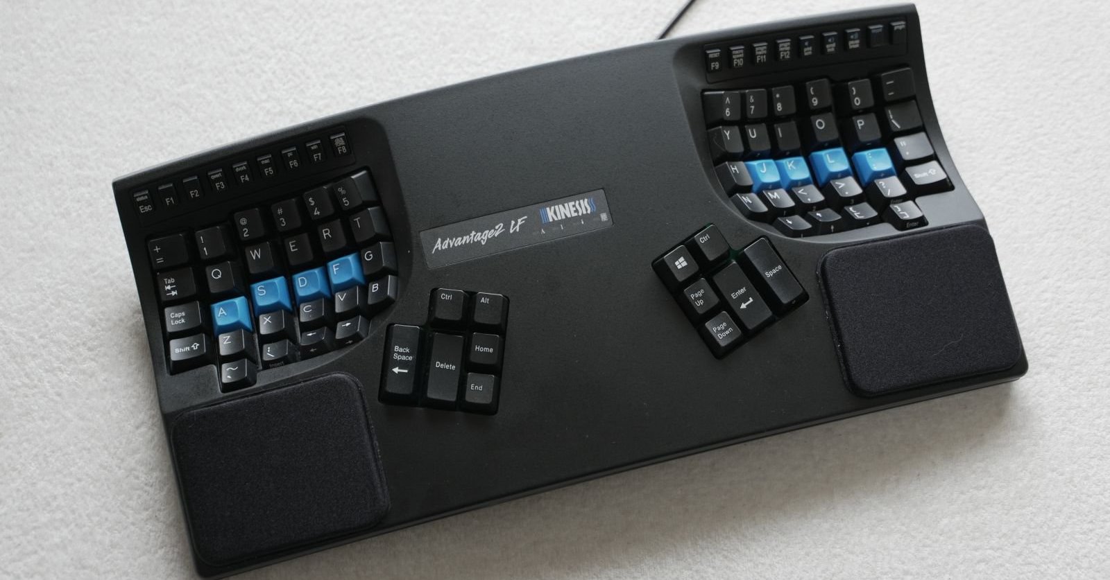 高機能エルゴノミクスキーボード「Kinesis Advantage2」の進化が