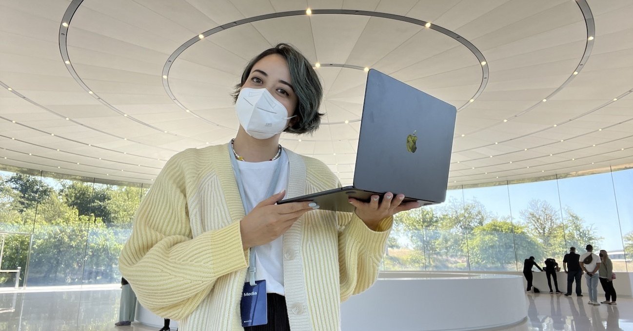 写真と動画で決める、M2 MacBook Airの色選び 新色のミッドナイトと