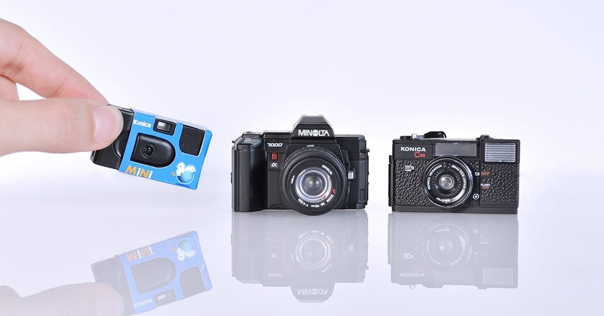 コニカミノルタの名機とフィルムカメラの歴史、カプセルトイに 1回500