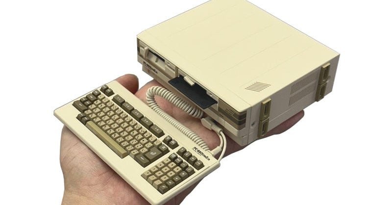 動作確認済 PC-8801MKⅡFR 元箱、マニュアルあり 往年の名機「PC-8801mkII SR」が手のひらサイズで復活へ 電波新聞社