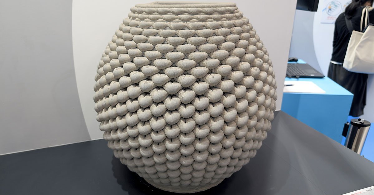 駅舎を3Dプリンターで作るJR西日本 コスト削減だけではない、その狙い
