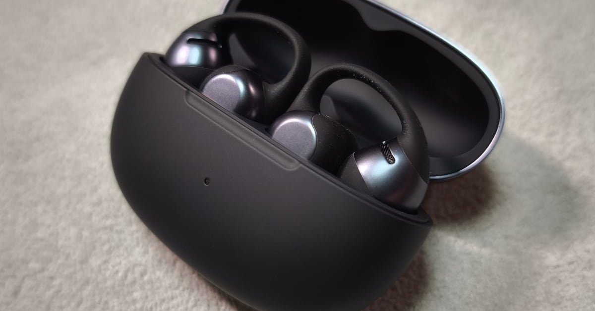 Shokz初のイヤーカフ型「OpenDots ONE」は軽いつけ心地の実用的な