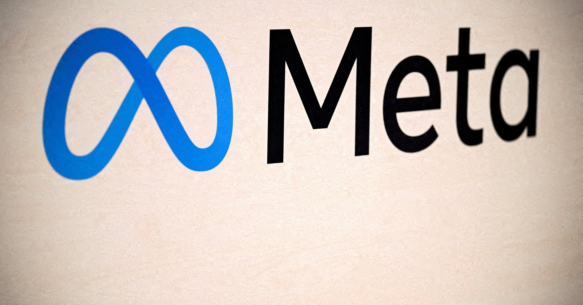 米Meta、詐欺広告などで巨額収益か　1日150億件を表示