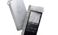 AK100II けいおん！エディション」は限定500台で発売――4月28日の19時に