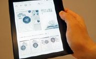 7.8インチ電子書籍リーダー「Kobo Aura ONE」9月に国内発売 防水機能を
